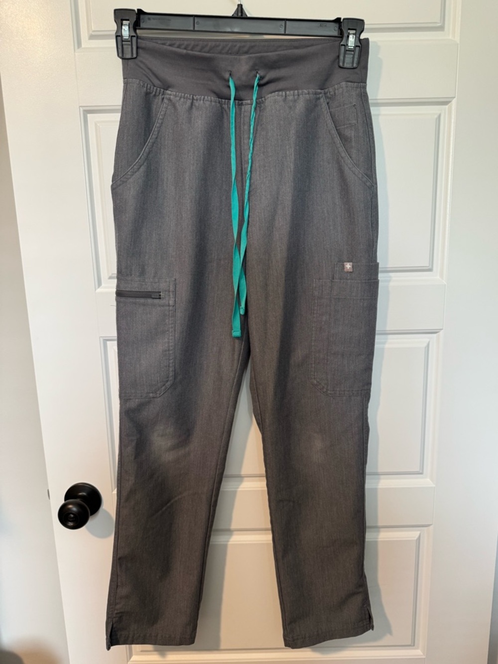 FIGS Technical Collection High Waist Yola Skinny Scrub Pants, Gray, Size Small